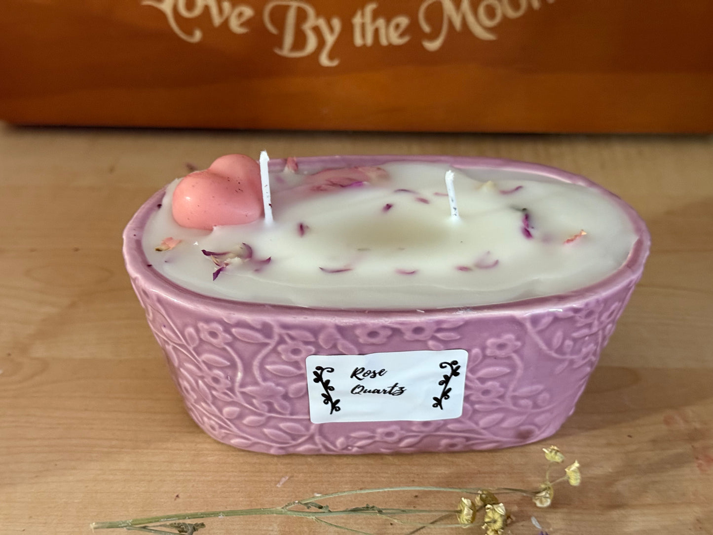 16.5 oz candle in container